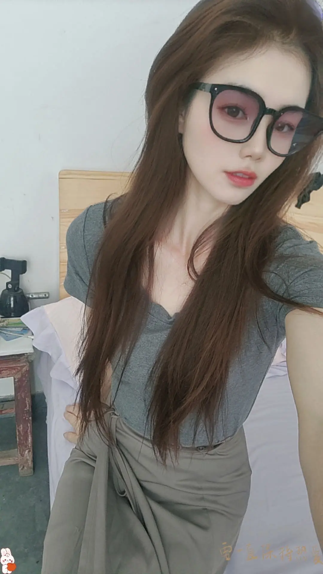 妈妈说找对象一定要找人品好，三观正的人，对方努力上进，公婆明事理，那就...