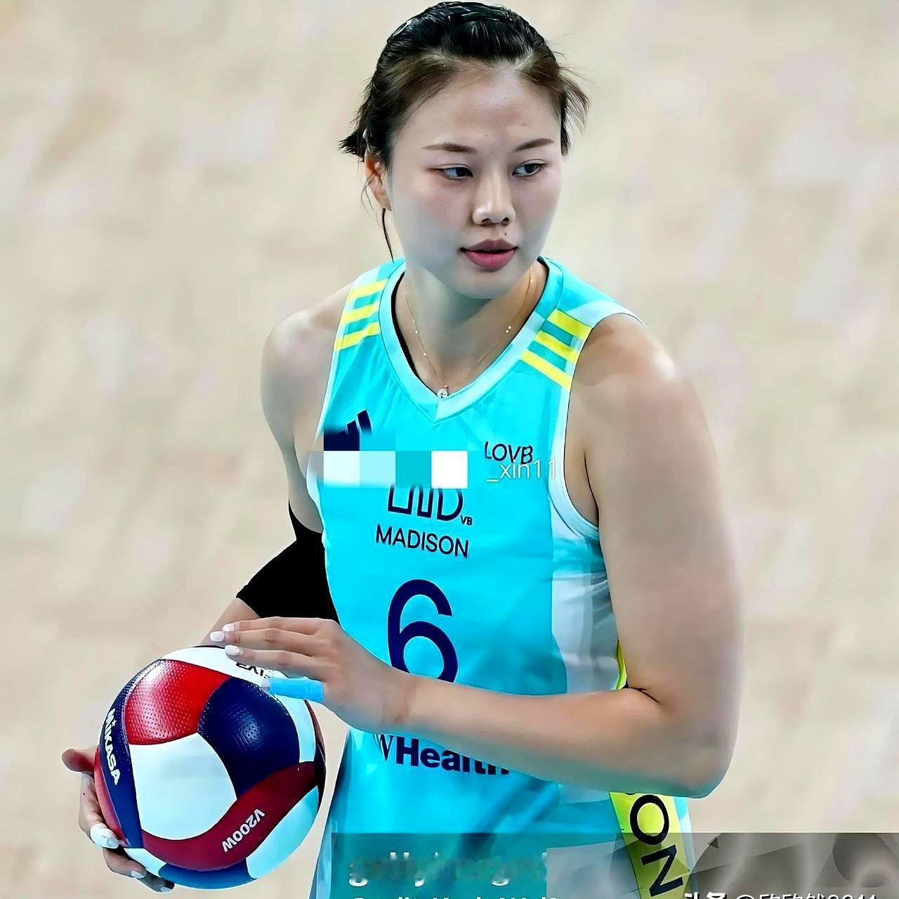 18次防守全部成功，龚翔宇还是没能救主。
 
你没看错，在刚结束的美国女排联赛中