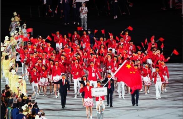 中国为啥不想办下届奥运会？这三点说到心坎里了。2008年北京奥运会的烟花曾照亮全