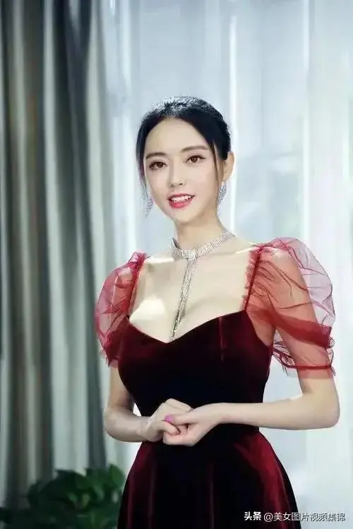 潘春春。