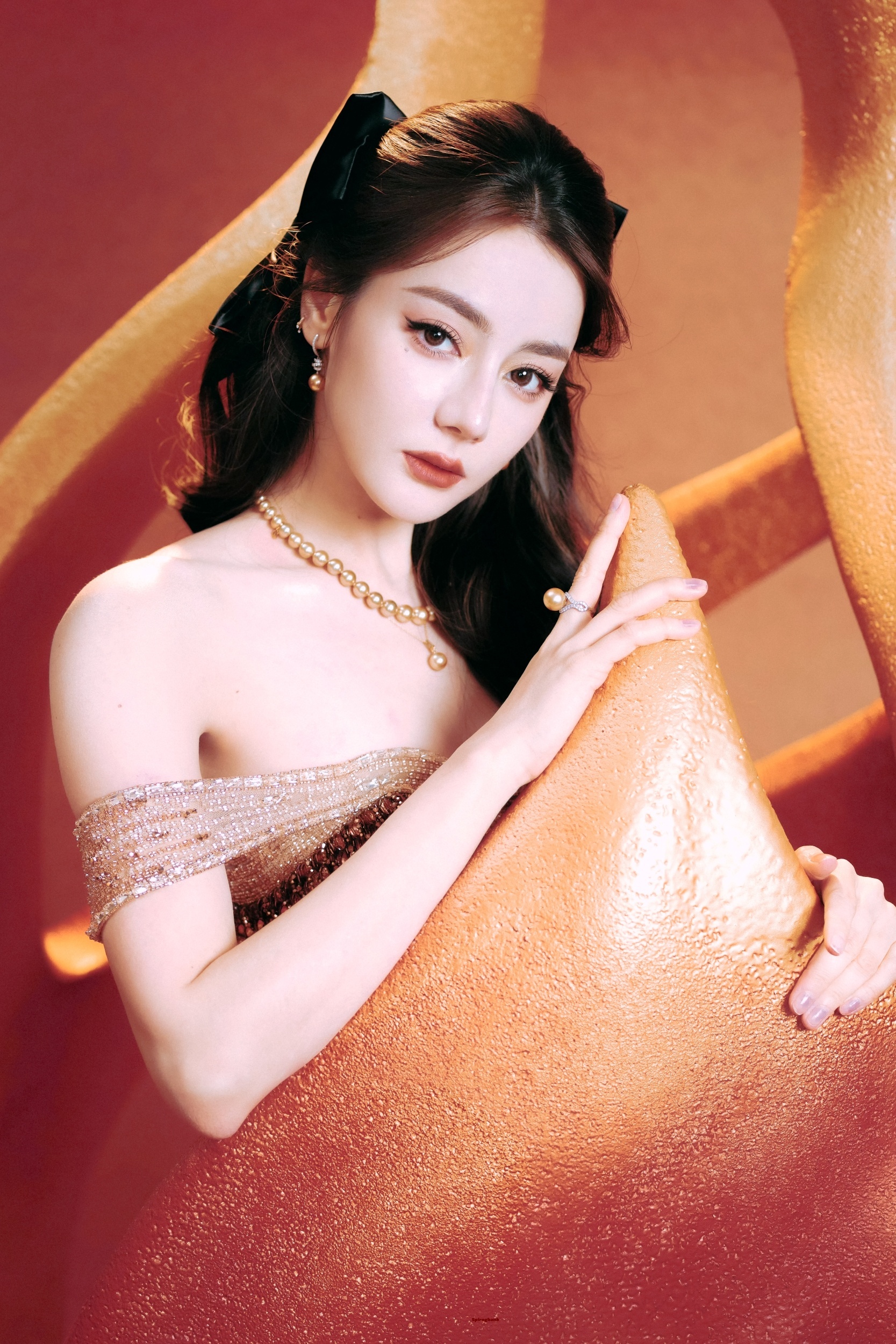 这简直就是波斯猫来的吧🐱📀迪丽热巴钰珑|迪丽热巴冠珠瓷砖直播生图 dlrb迪