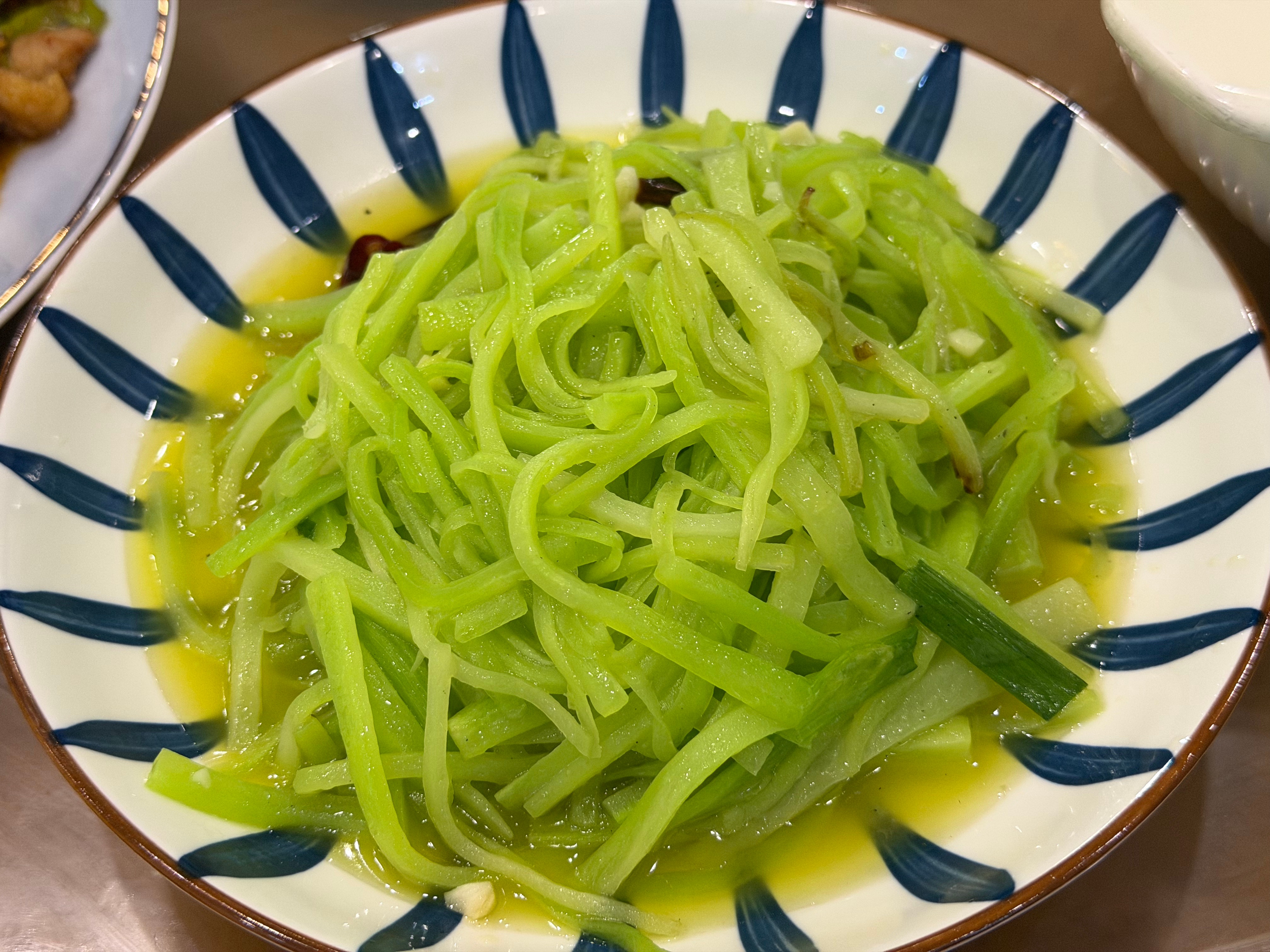 【有極事】幸福的周五晚上，今天我们吃这个这个这个👇🏻👇🏻👇🏻iG电子