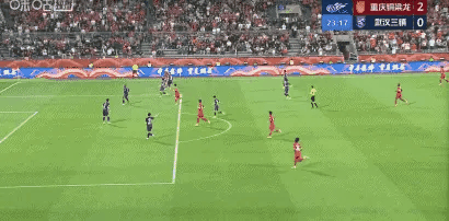 重庆铜梁龙vs武汉三镇 比赛第23分钟，武汉三镇又丢了，窝尼玛……武汉三镇0-2