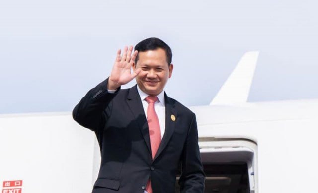 柬埔寨首相洪玛奈将率团前往华盛顿，出席定于2月19日举行的和平理事会首次会议。该