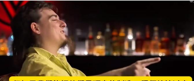 美国安杜里尔工业公司CEO：应直接“窃取”中方工程师，把他们挖到美国去！

这话