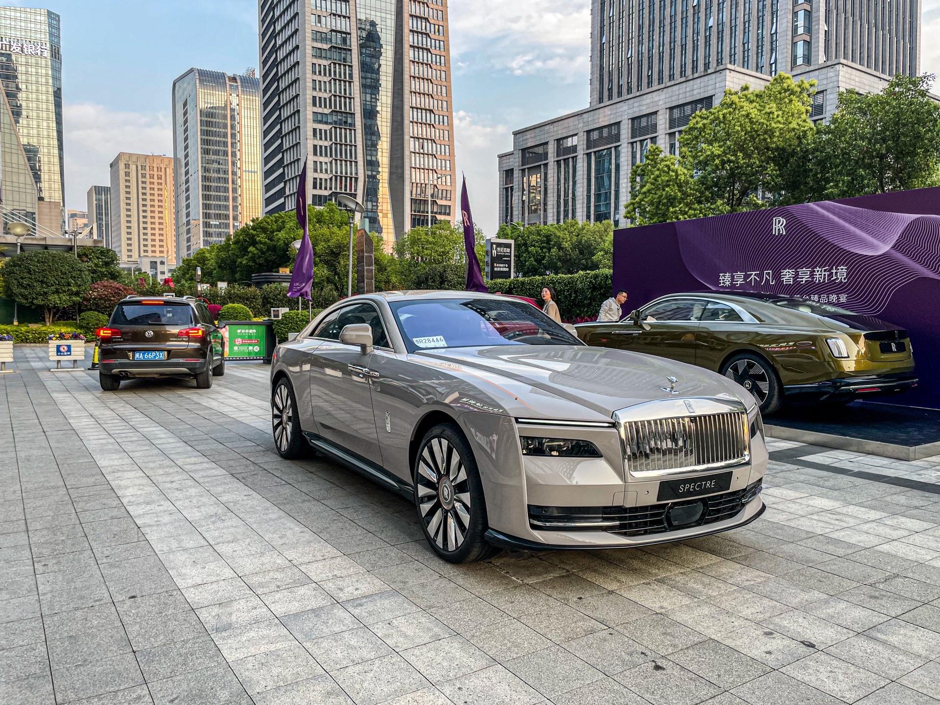 “十年寒窗怎能抵过三代从商”
