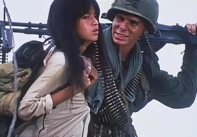 “空孕催乳剂，没人扛得住。”1961年，美国对越战争中，美军俘获了一名越南女兵，