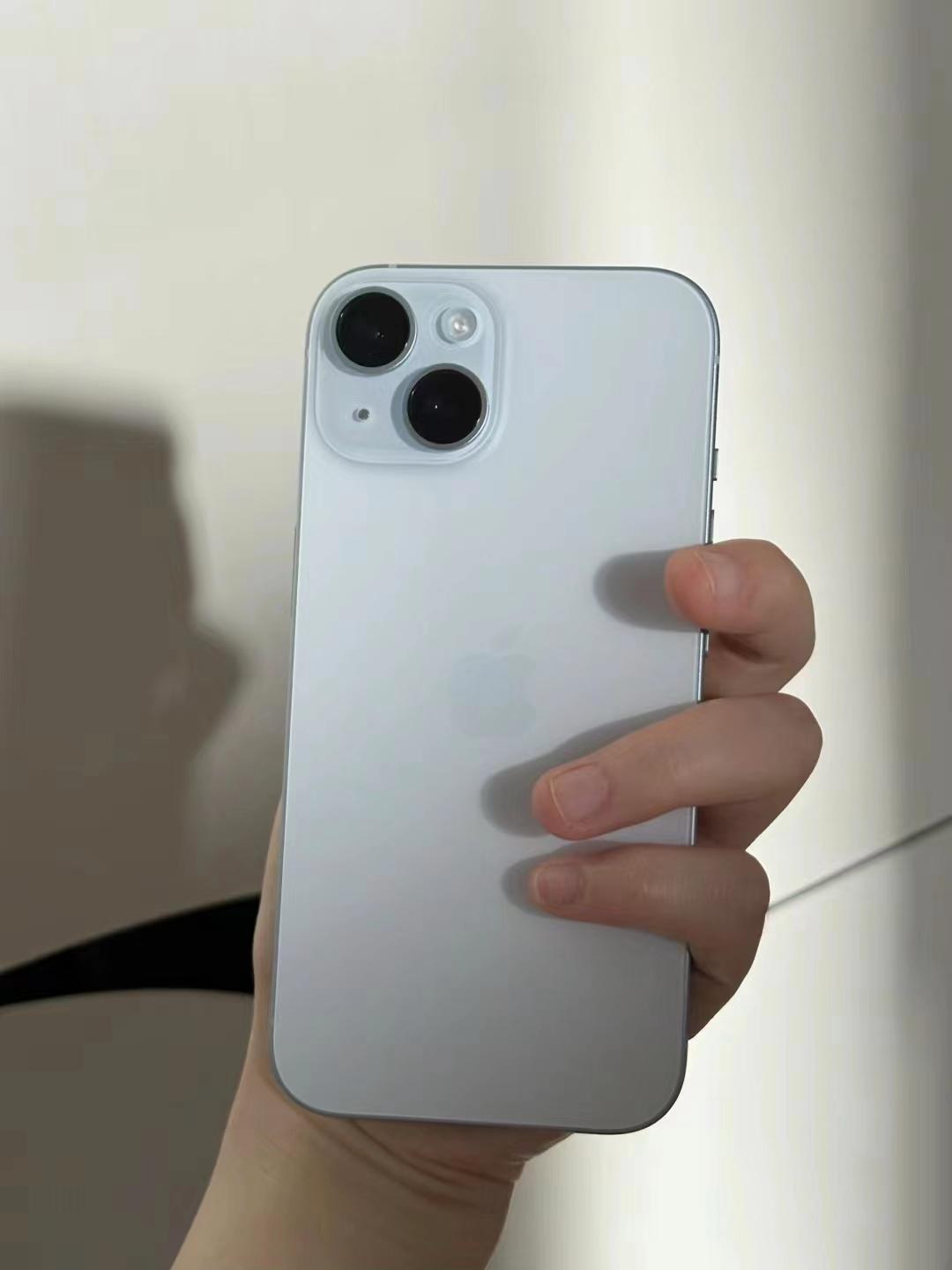 买iPhone 15 Plus的是智商税、大冤种吗？
首发原价购买的用户讲两句话