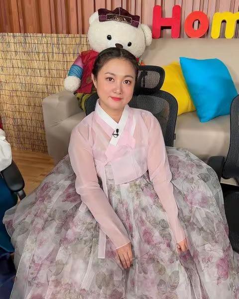 朴娜勑超犀利心声网友看傻！。朴娜勑超犀利心声网友看傻！红时爽翻天、不红就是高级乞