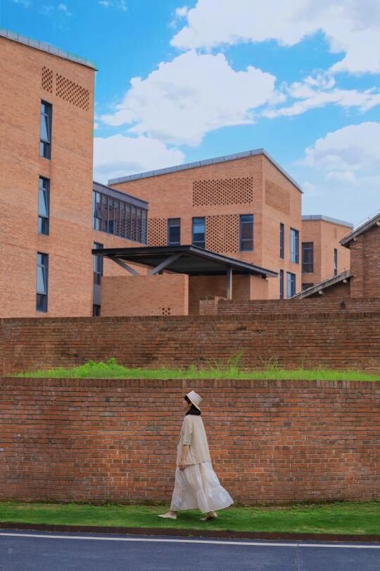 景德镇新晋打卡地❗️陶溪川惊现雀羚快闪空间