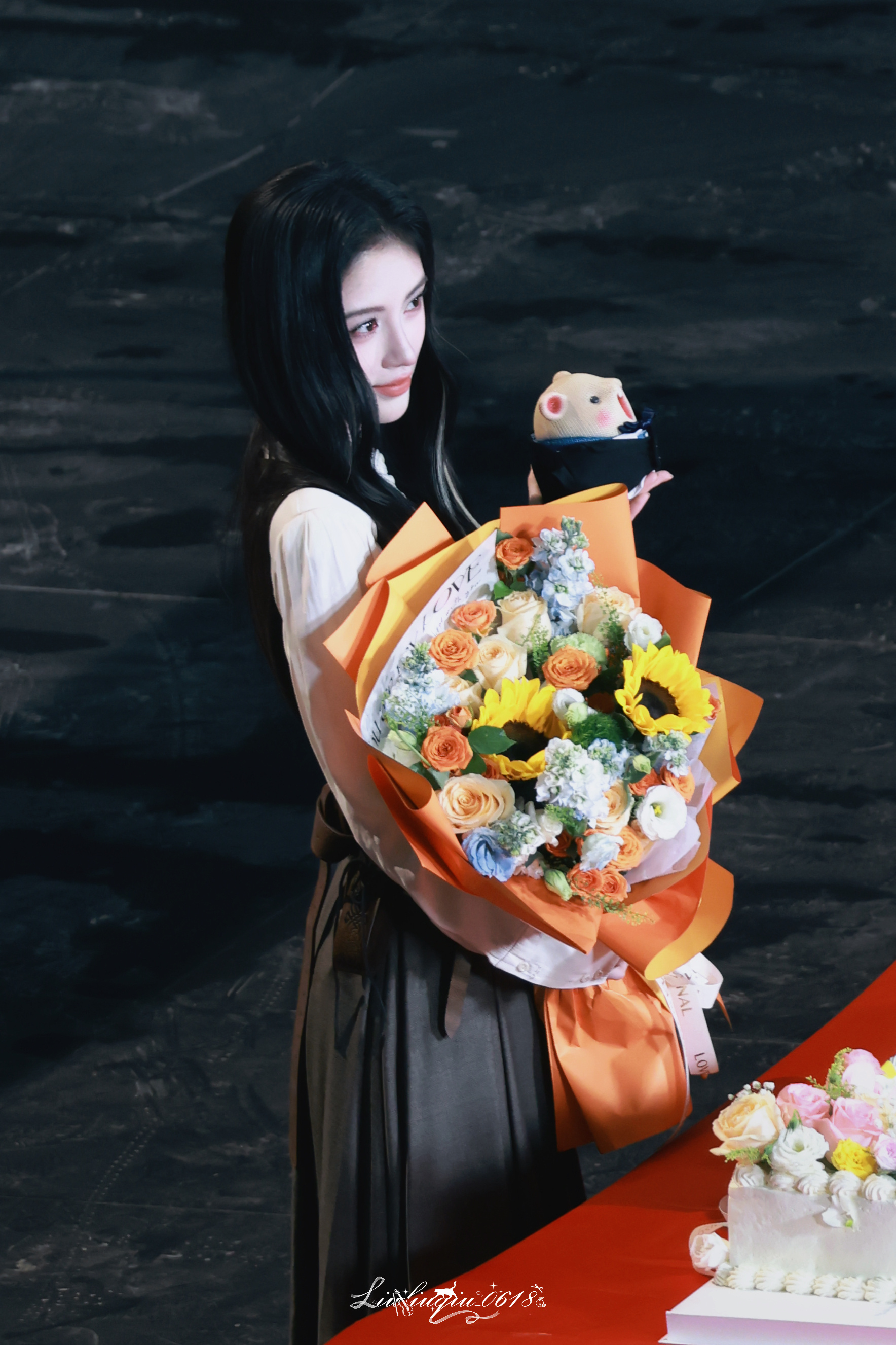 jjy鞠婧祎万花世界 jjy鞠婧祎苏绿夏 终会相见的，就像秋风吹叶，如约而归​​