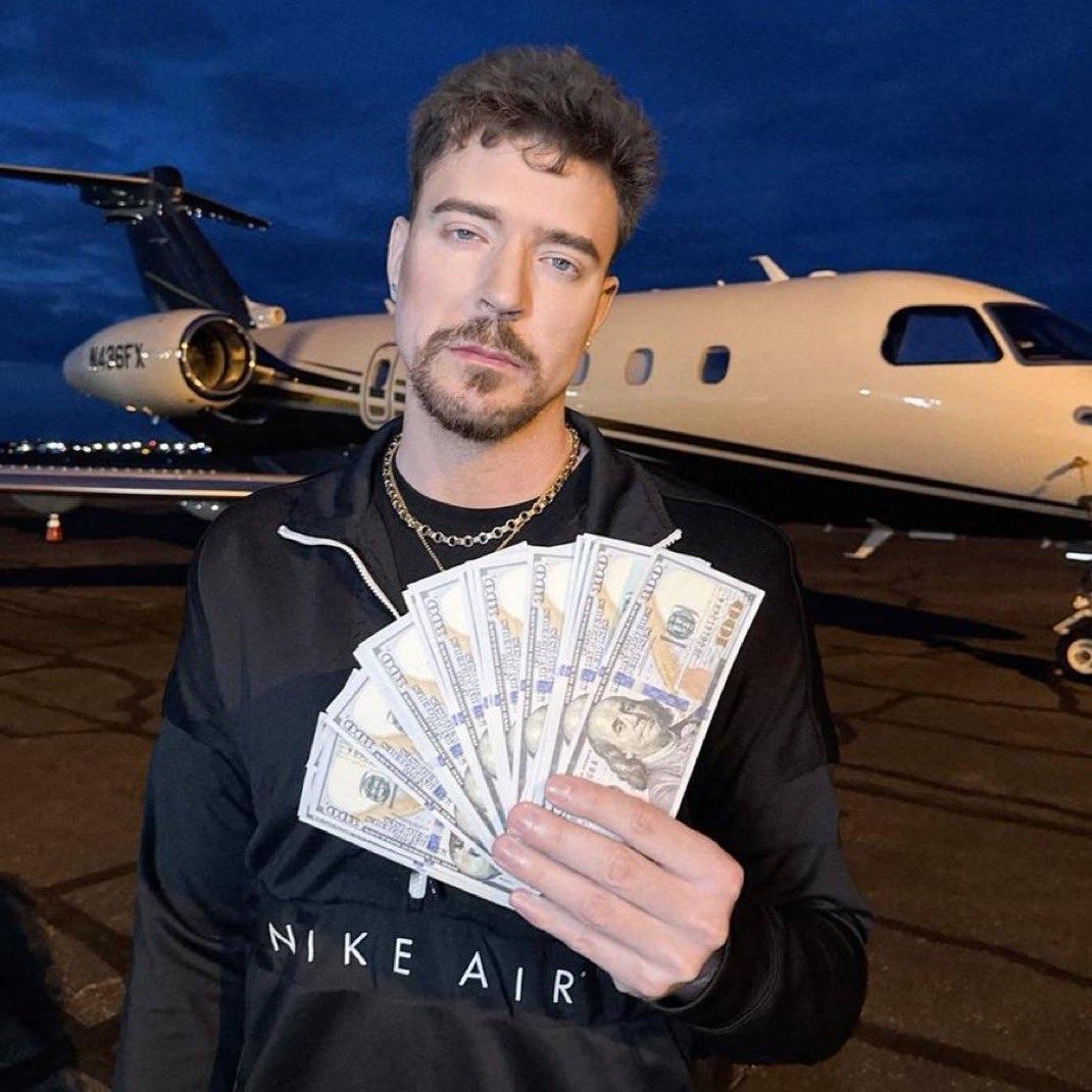 2008年，金融危机如狂风骤雨般席卷美国，北卡罗来纳州格林维尔的一个普通家庭也难