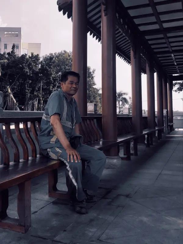 最近，广东清远北江南岸公园发生的一件事太让人感动了。4月18日，两名小孩和一名救