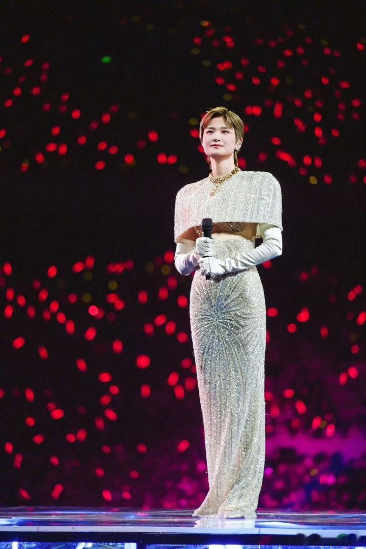 李宇春广州演唱会 今年在音综《国乐无双》中贡献了多个优质舞台，巡演广州站也已确定