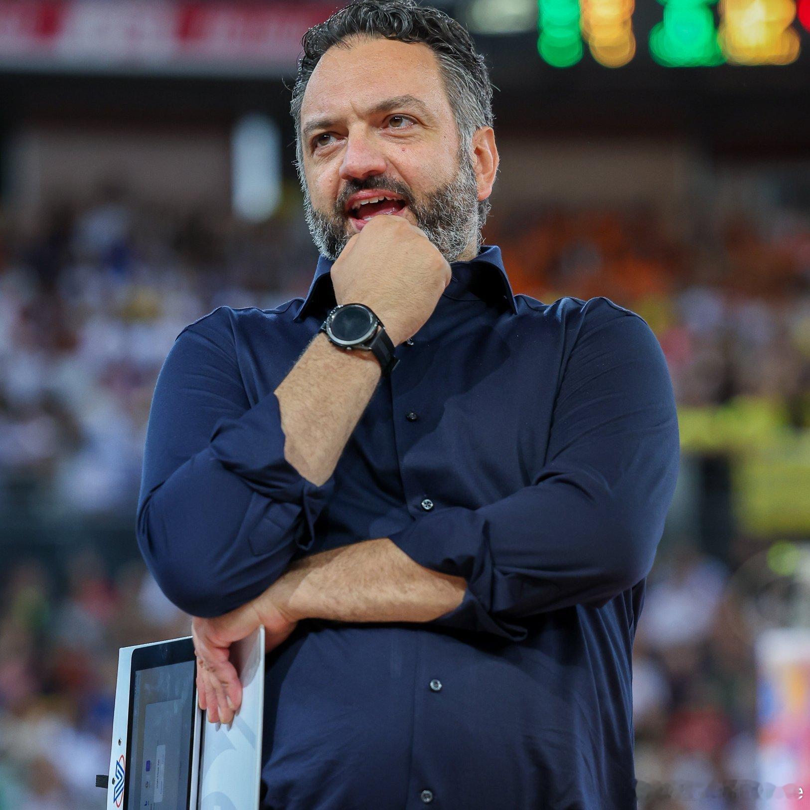 排球 ——年初，在奥罗和塞拉离队之后，米兰队似乎产生了一些倒退迹象。⚡️ 斯特凡