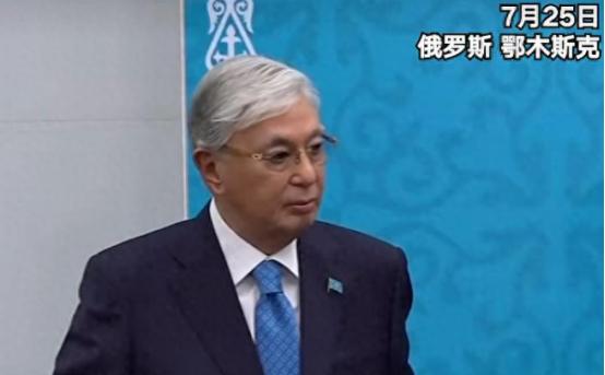 托卡耶夫很罕见，当面规劝普京结束俄乌战争，普京这次真沉默了，因为，托卡耶夫说的确