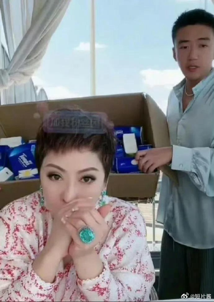 假的都不敢做这么大吧？ 