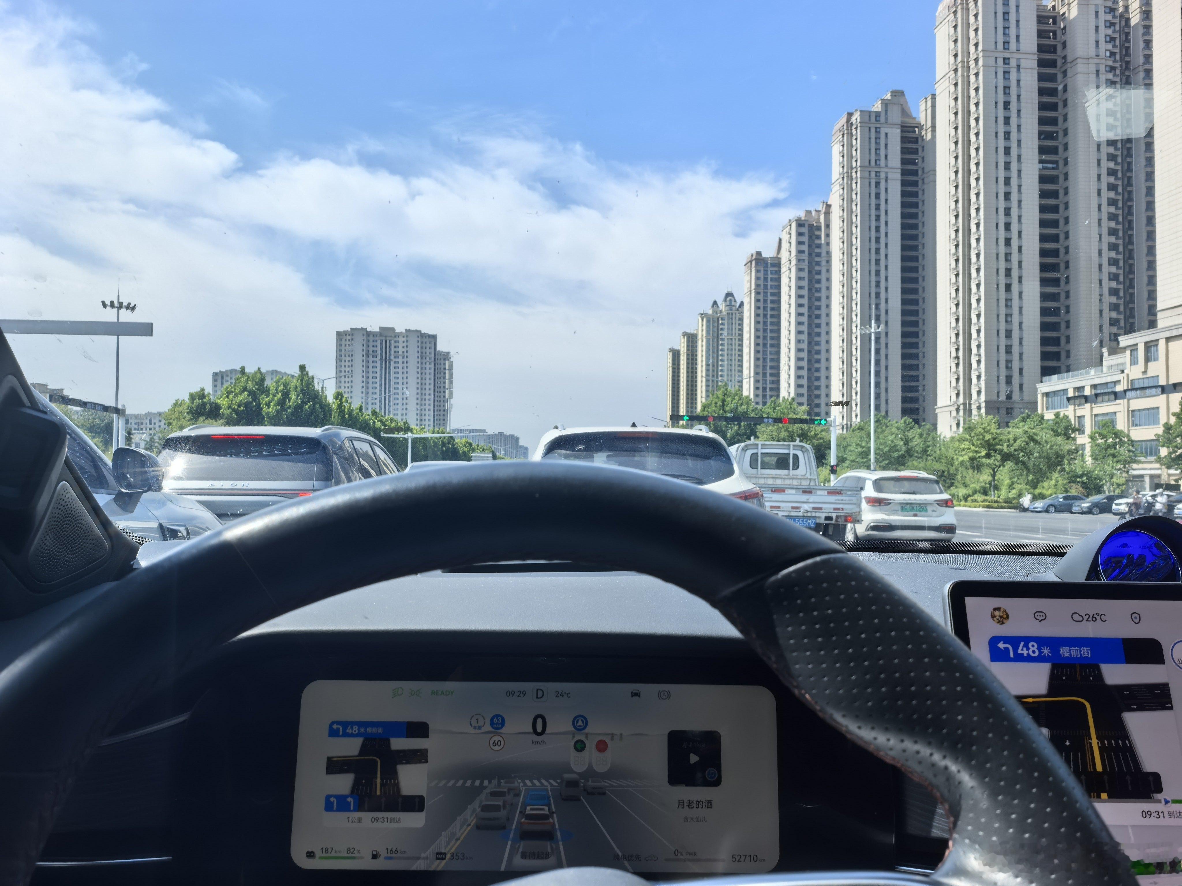 华为宣布对智驾兜底 哈哈哈，这个词条对华子比较友好，其实很多朋友在意华为乾崑智驾