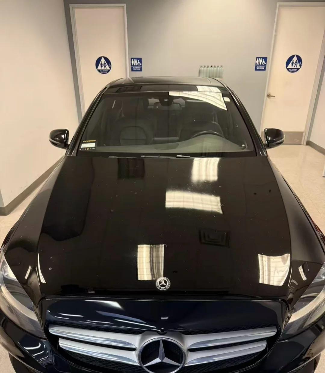 ✨我觉得很多人把抛光当美容，其实更像“修补”，小划痕能救，但车漆也会越磨越薄，日