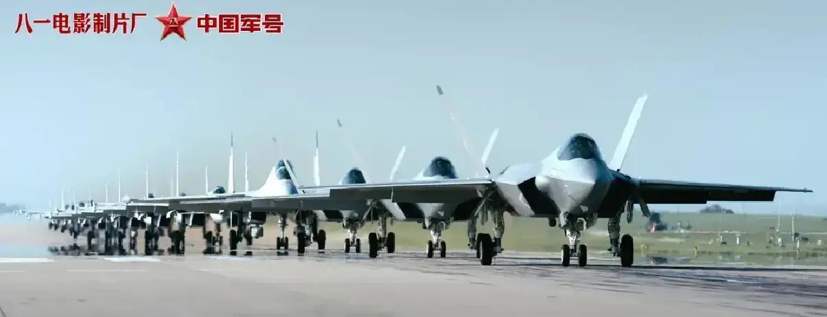 果不其然。
 
中国有关方面突然宣布了严正立场。
 
11月23日，权威账号用中