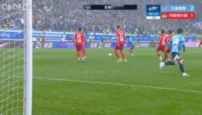 大连英博2比1河南明天晚上《天下足球》的本周TOP10进球，吕焯毅这个不知道能不