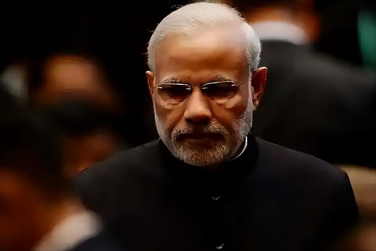 印度市场一夜变天！中国企业被挡在门外，封杀中国设备却导致成本暴涨，印度这一步到底