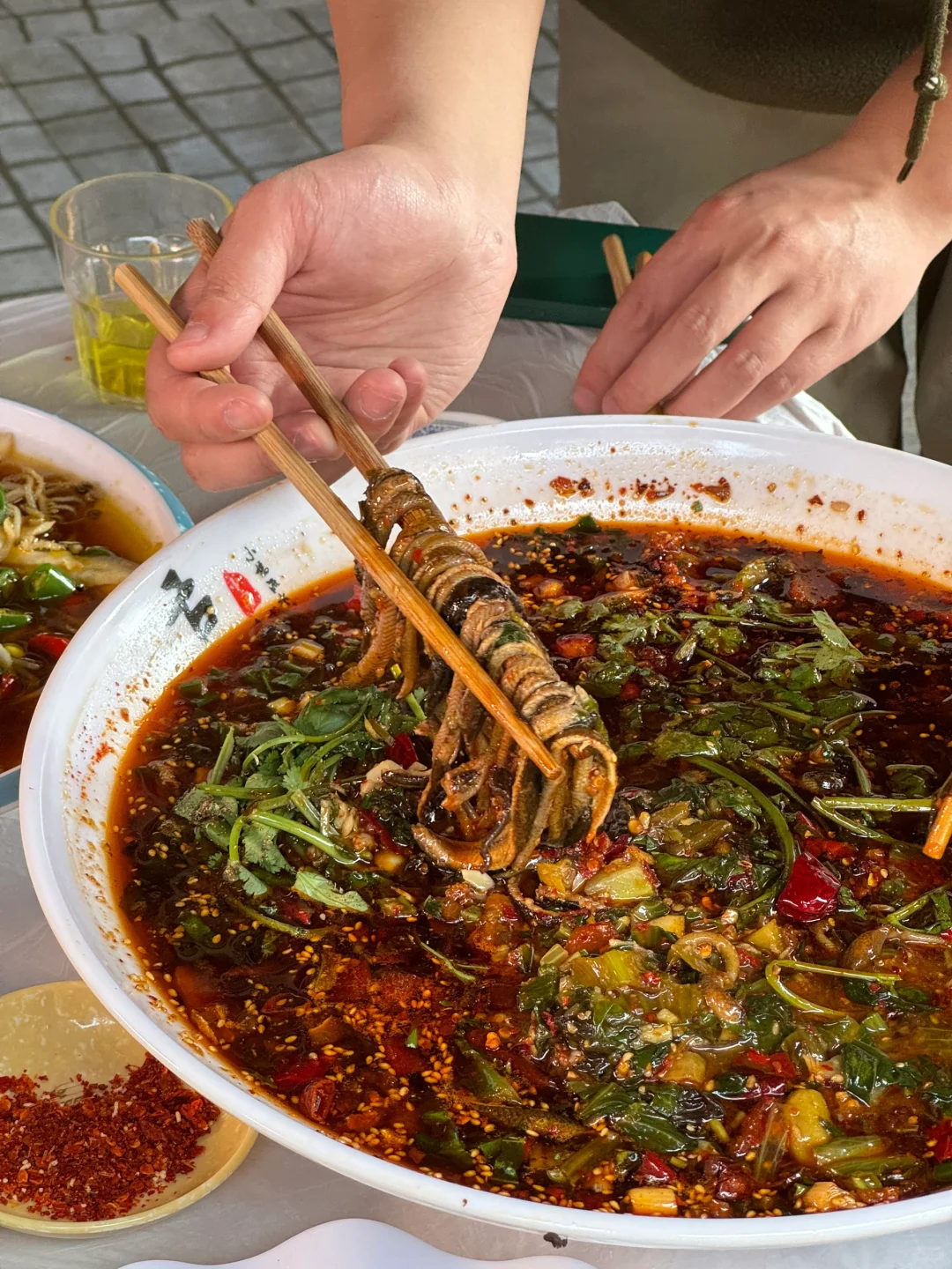 🍲乐山美食秘境!成都周边旅游看过来！