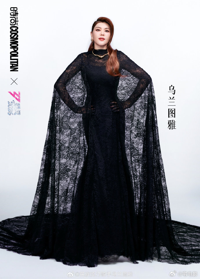 乌兰图雅不愧是商演出来的商演还是锻炼人乘风2026 每一个舞台都全力以赴，专业度