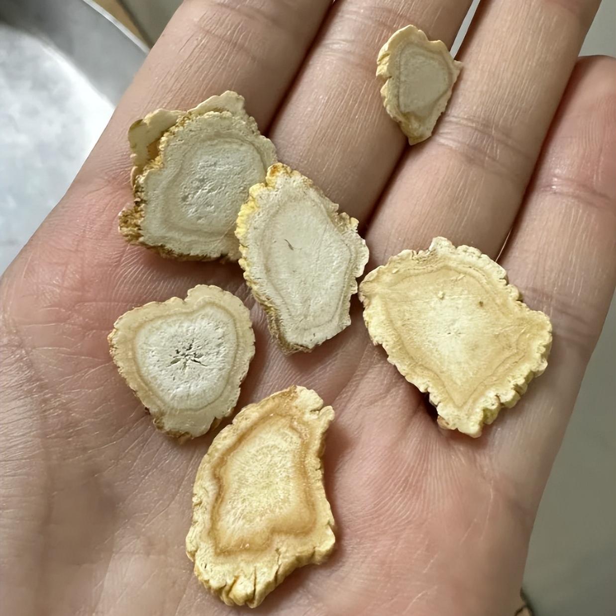 我治了 30 年阳痿早泄，基本就用一个方子，今天把这个方法告诉你！


守着门诊