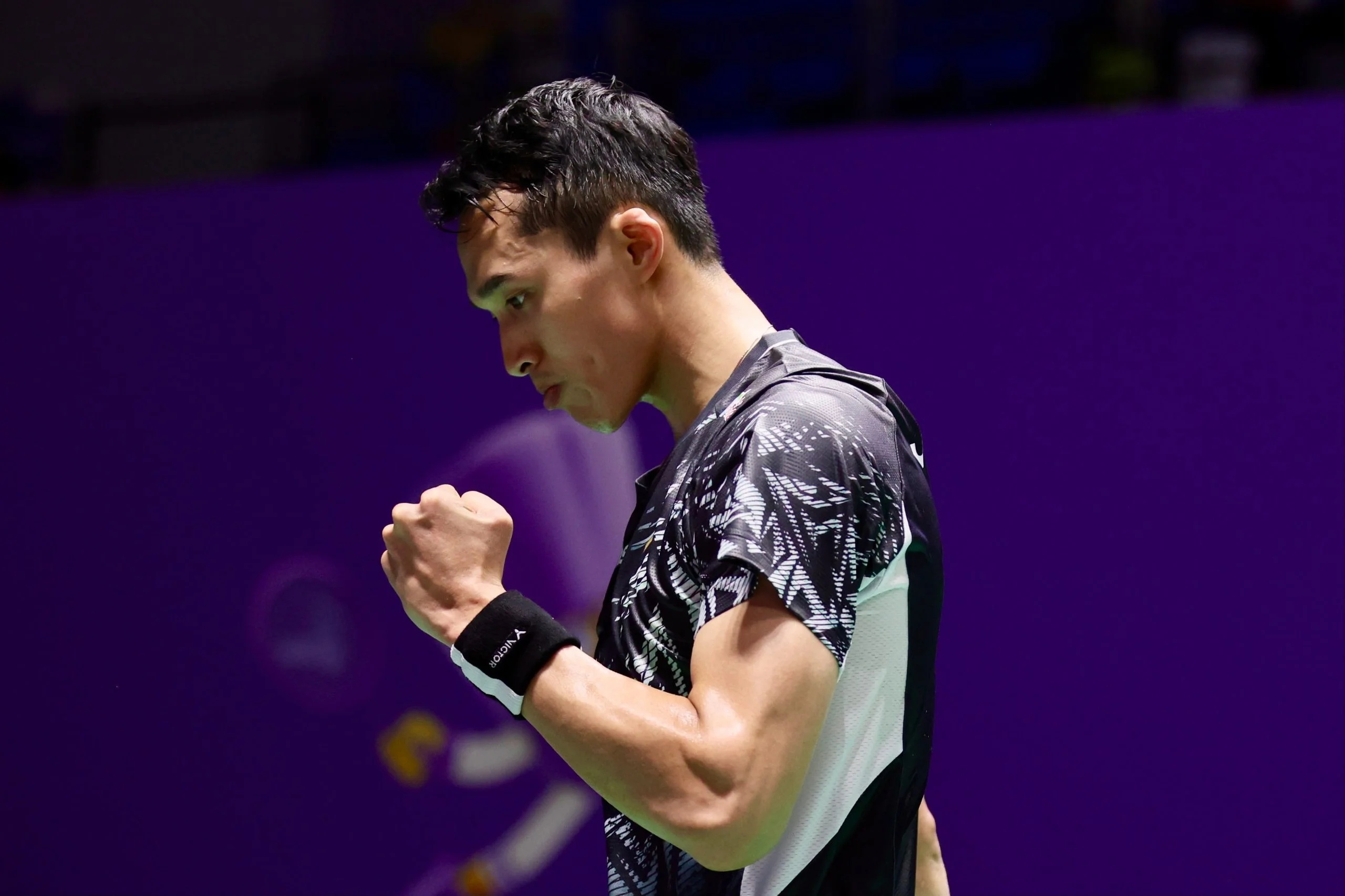 2026年丹麦羽毛球公开赛 乔纳坦21-13, 21-14战胜林俊易晋级男单16