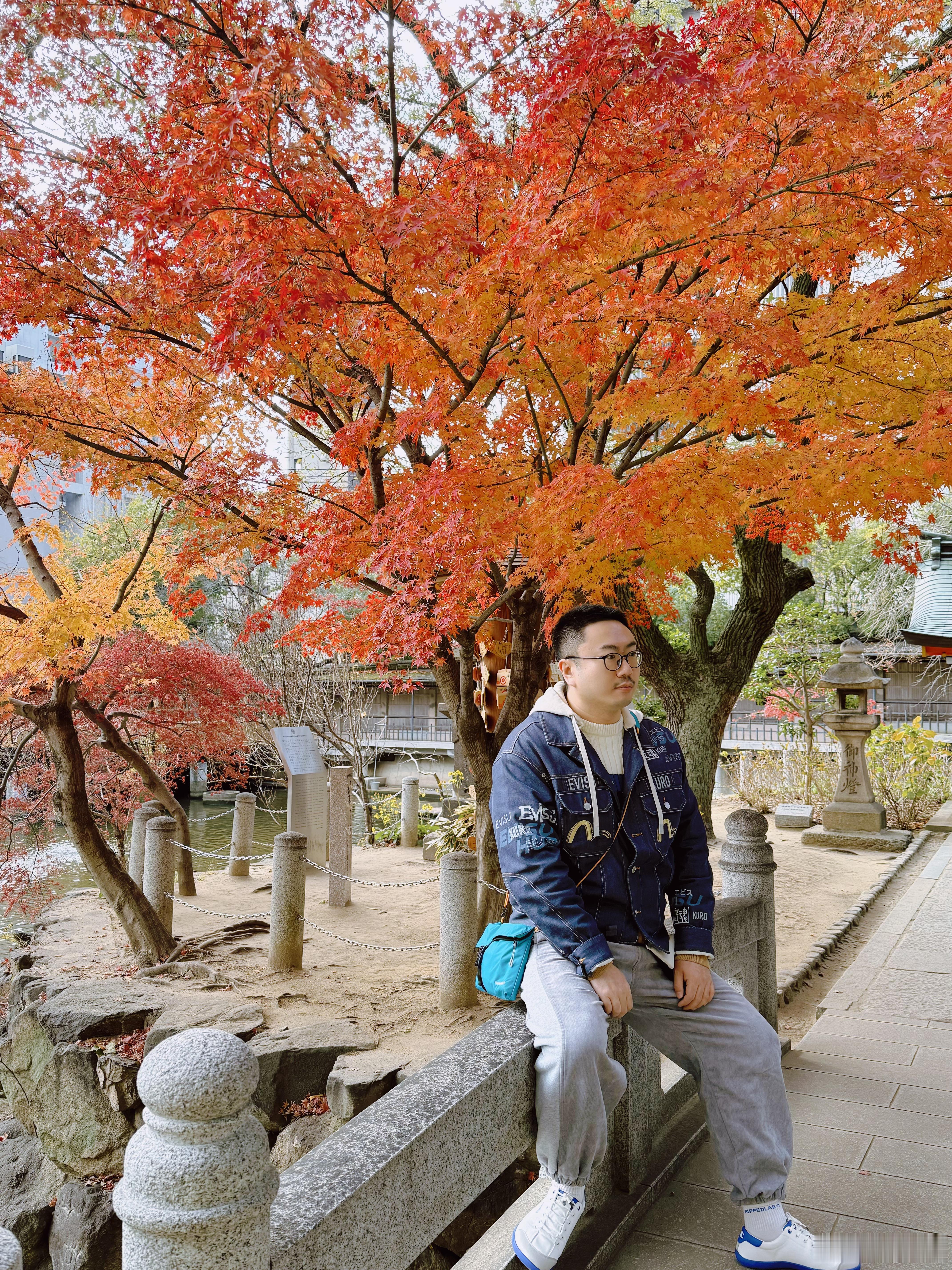 平均每5天一次飞行，经过几十个城市的轨迹，在工作和生活，团队与个体之间，努力保持