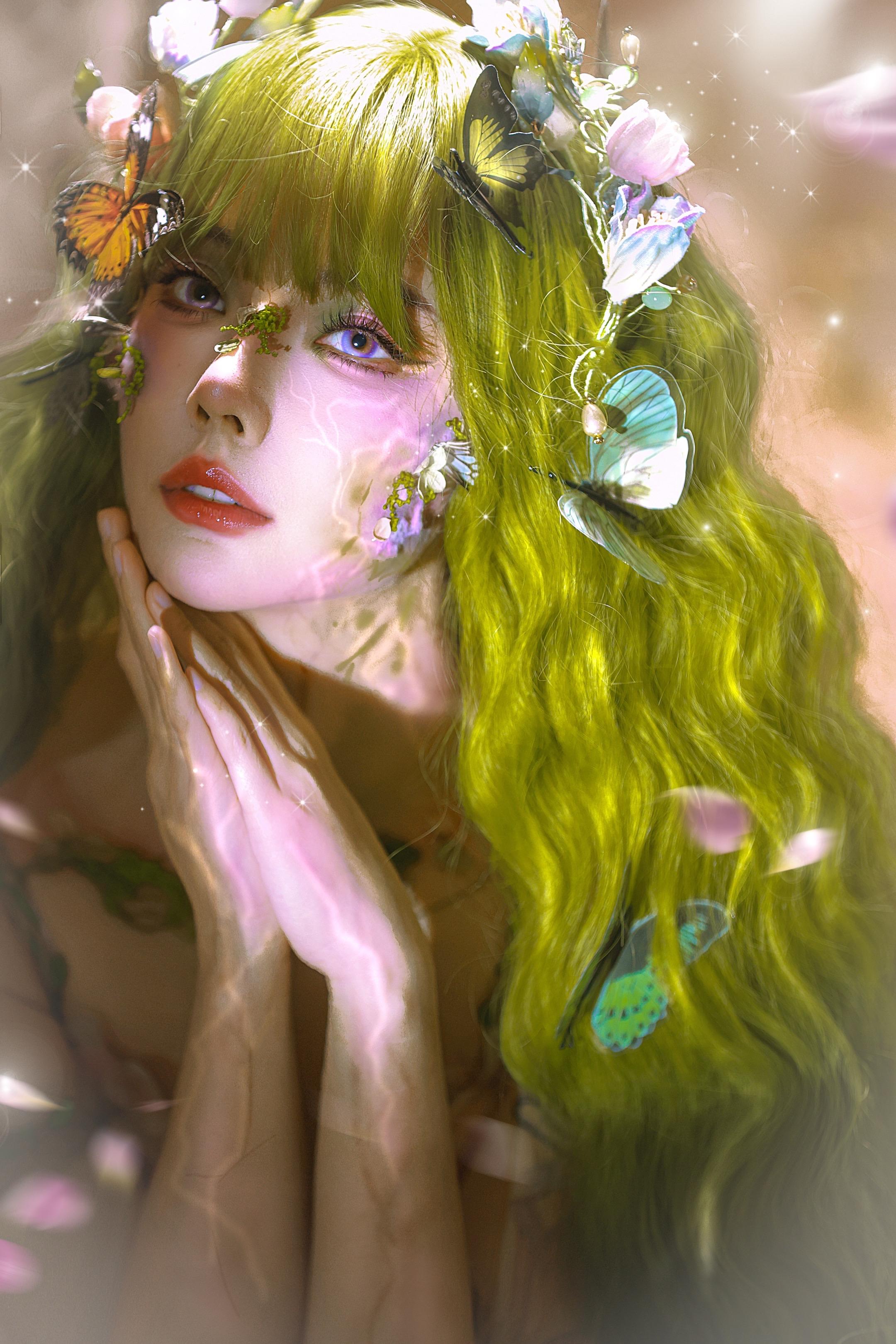 “春从腐土中重生”