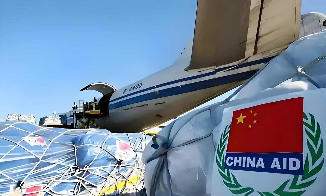 8.1级强震来袭！公然挑衅反华，东郭先生还会救狼么
 
刚刚突发！6月8日菲律宾