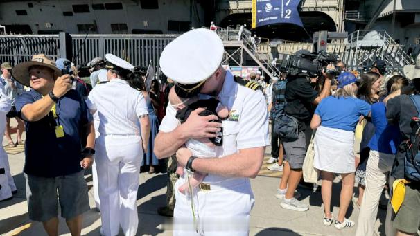 【沙特主导联军称摧毁胡塞武装136处军事目标】此前报道称，也门胡塞武装称沙特战机