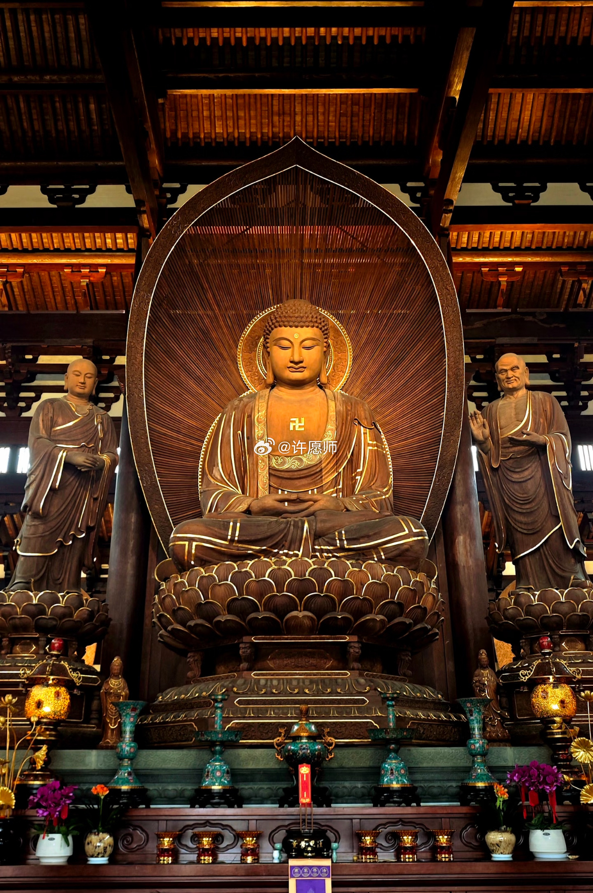 恭喜刷到礼佛大殿，留下心愿，佛光自会眷顾🙏 ​​​