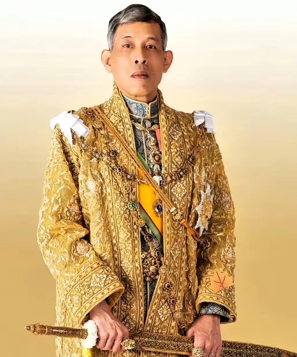 中国突然追加50万吨泰国大米订单！背后真相让全网吵翻了…  

家人们，国际粮食