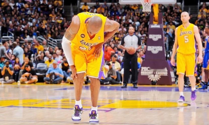 【科比-布莱恩特历史上的今天】

北京时间2013年4月13日：科比・布莱恩特跟