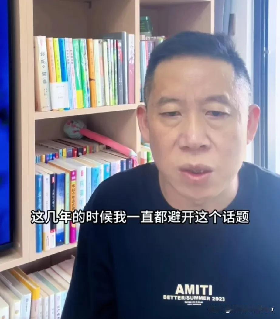 很多人抨击孙海洋，说他给高调认亲开了个坏头，把认亲搞成了割韭菜。
老孙突然回应：