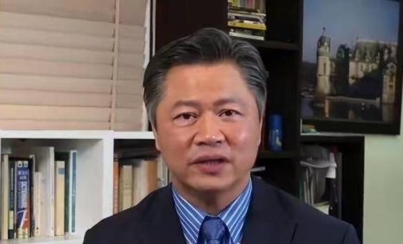 家人们，可别不当回事！台湾资深专家赖岳谦发出重磅警告：美国很可能最早今年、最晚 