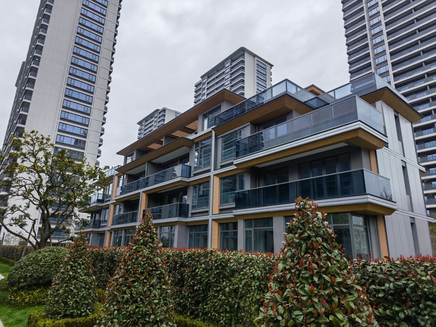 一张图纸两边用？滨江市北双子交付测评