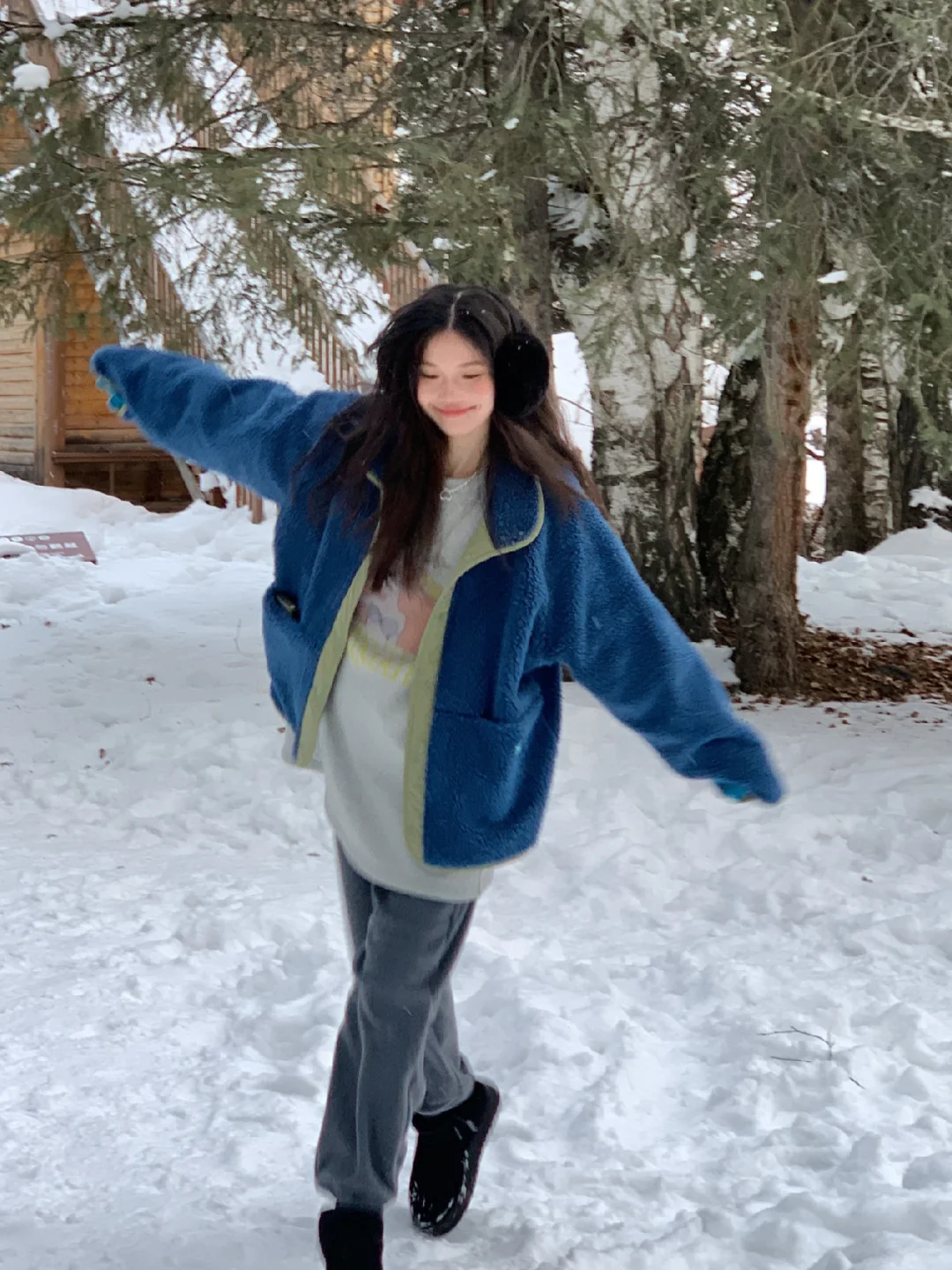 是时候预习雪景拍照📸姿势啦