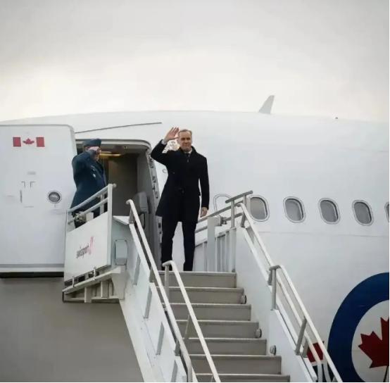 越来越发现，加拿大的总理卡尼、法国马克龙和韩国总统李在明是一个套路了，访华就为了