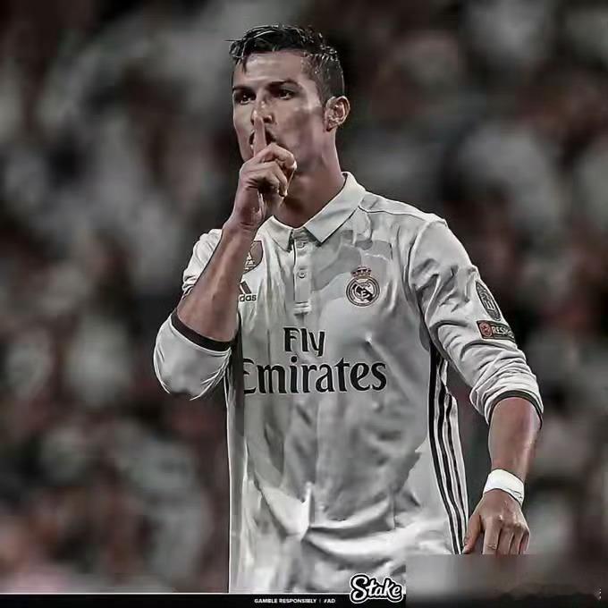 梅西的弱点：头球姆巴佩的弱点：任意球内马尔的弱点：身体素质维尼修斯的弱点：远射然