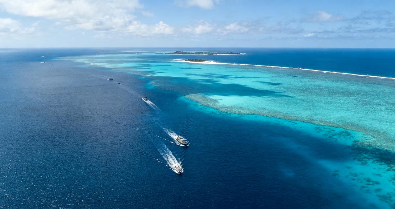 南海海域广阔、航道关键，牵扯多个周边国家利益，一直是亚太局势的敏感地带。多年来，