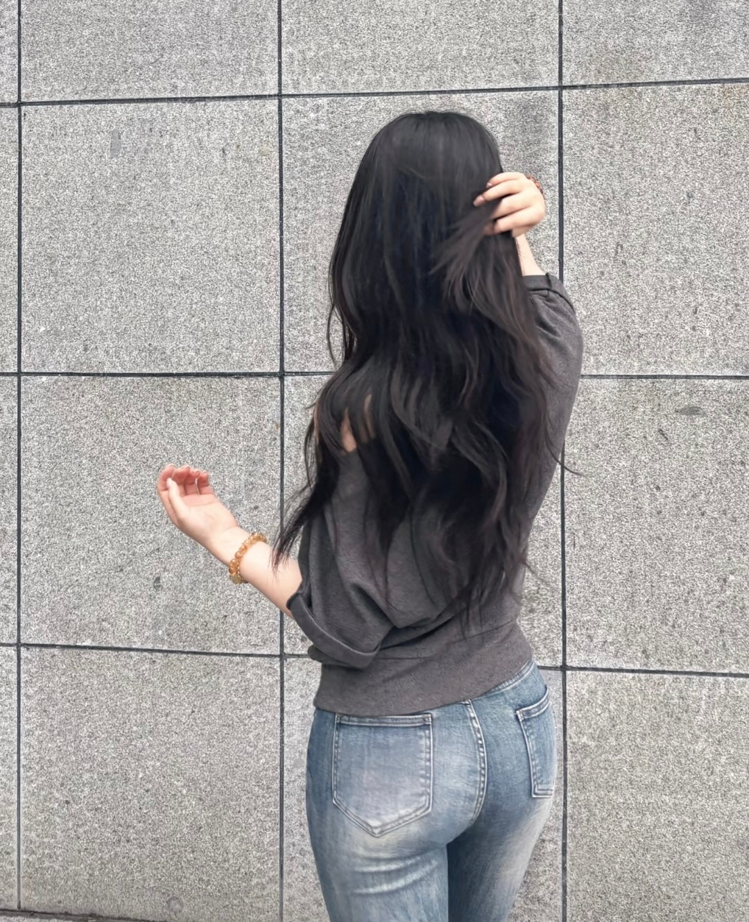 我要招一个英语流利的汽车主播…男女不限私信​​​