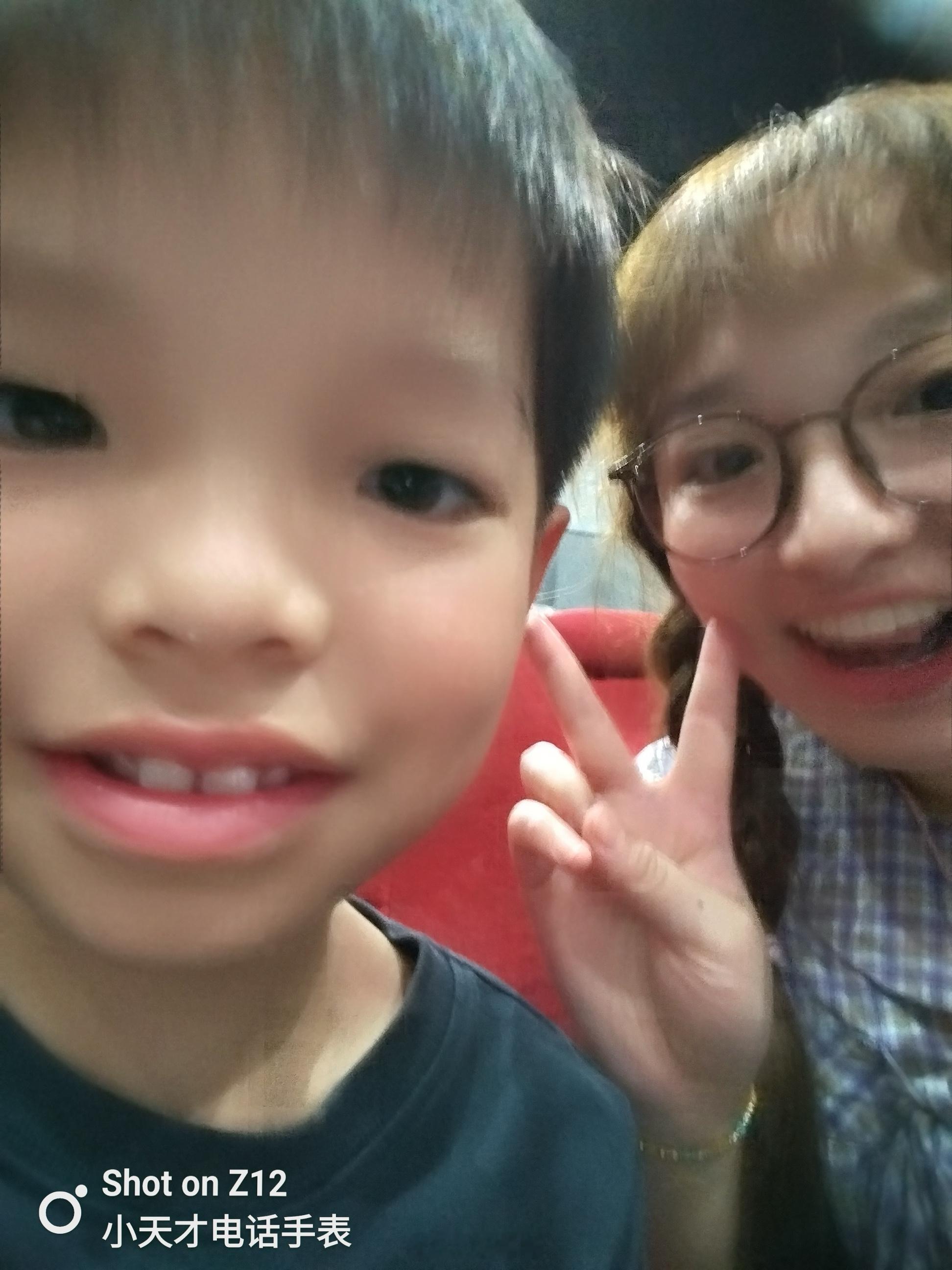 一起去看了玩具总动员怎么下午还有这么久的时间啊啊啊 