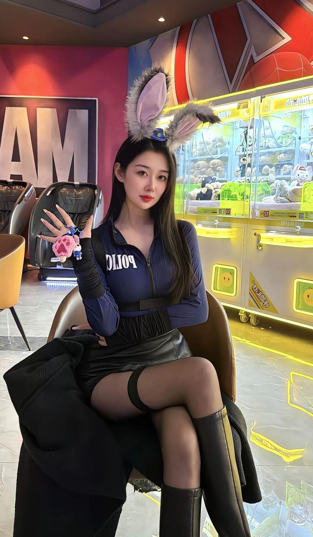 可爱兔耳朵发带，元气少女的一天🐰💕