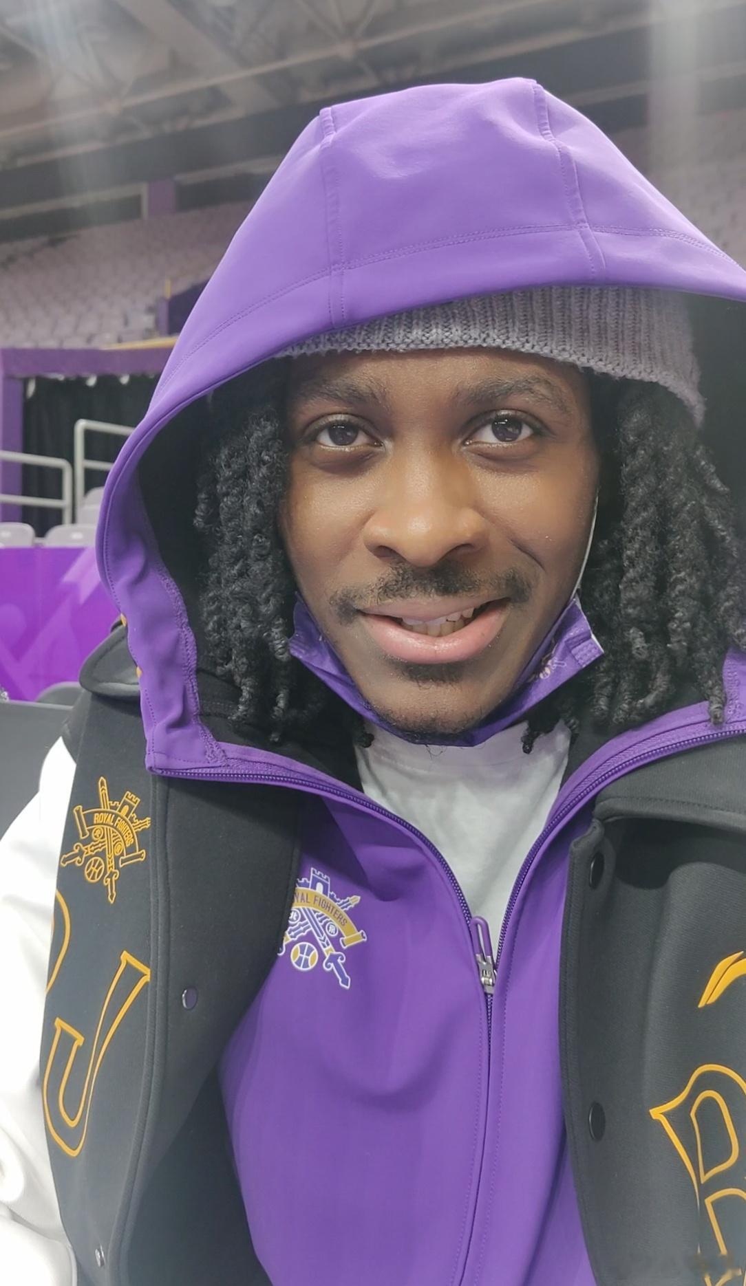 【北控签下前吉林外援基兹林克】相关消息源透露，北控男篮已经签下前吉林东北虎外援基