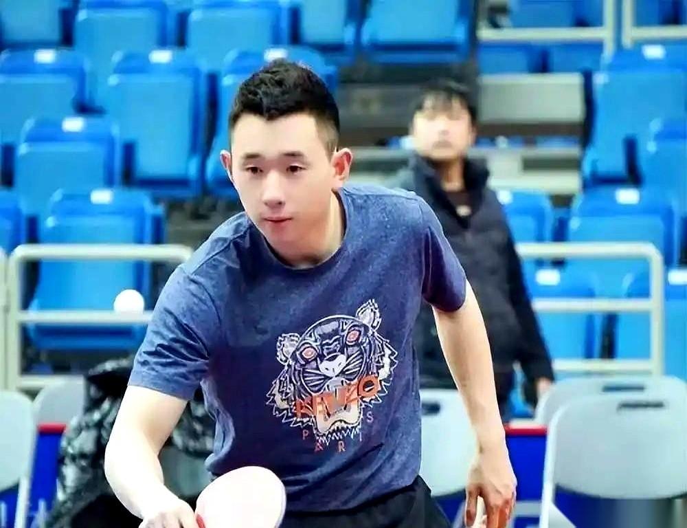 最近乒乓圈的一连串声明，撕开了一个极其扎心的竞技真相。
34岁的方博回来了，30