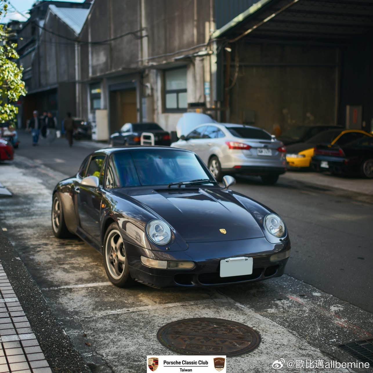 台湾老车 Porsche 993 Carrera S ''Vesuvio Edi